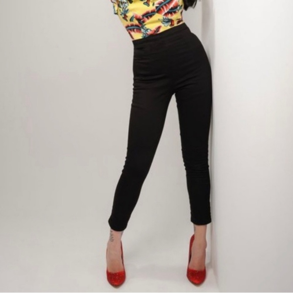 Deadly dames cigarette pants - black XL